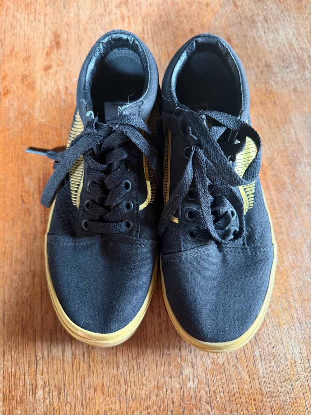 Vans Harry Potter x Old Skool Golden Snitch Skate Sneakers Shoes Size 2.5